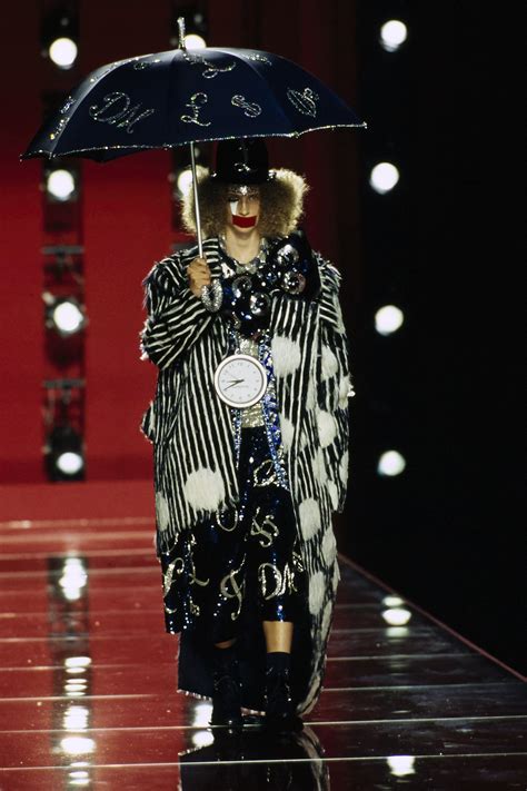 christian dior fw 2000|Christian Dior fall 2000.